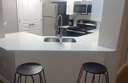 Lindridge-Martin Manor Apartment | Hidden gem in the heart of Atlanta