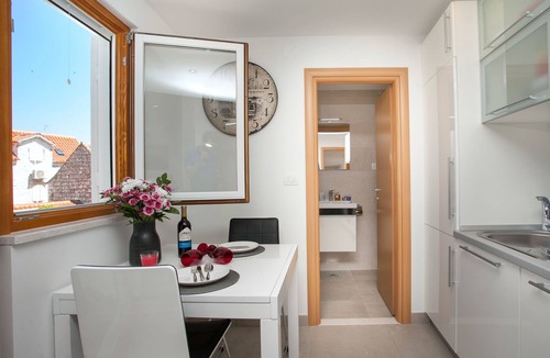 Trogir Apartment | Hidden gem in the ❤ of Trogir with Balcony