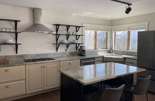 East Burke House | Hidden Gem on Darling Hill w/Direct Kingdom Trails Access Luxe Home & location