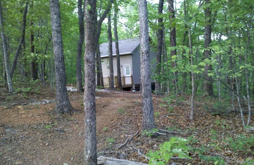 Cleveland Cabin | Hidden Gem - Privacy, Tranquility