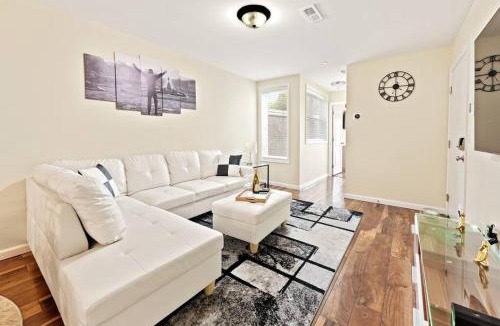 West Philadelphia Apartment | Hidden Gem