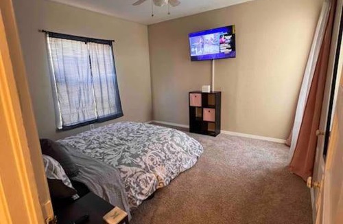 Denver Heights House | Hidden Gem!
