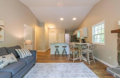 Waleska House | Hidden Gem