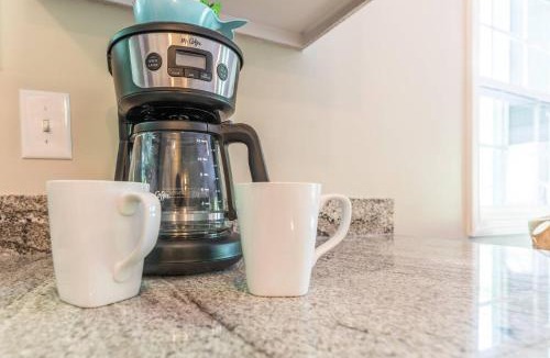 Waleska House | Hidden Gem