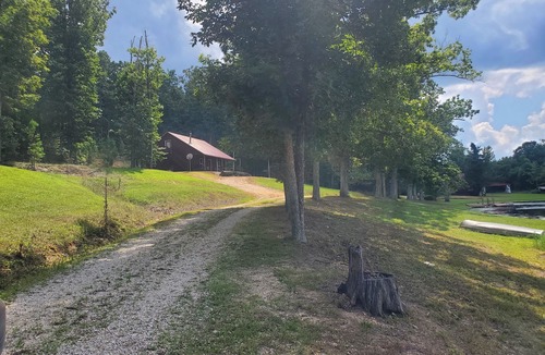 Ironton Cabin | Hidden Hollow Cabin. Charming 2-bedroom cabin on a beautiful lake.