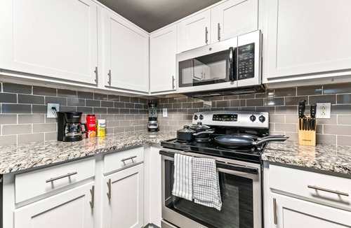 Fossil Creek Apartment | Hidden Lakes 122 1BD 1BA