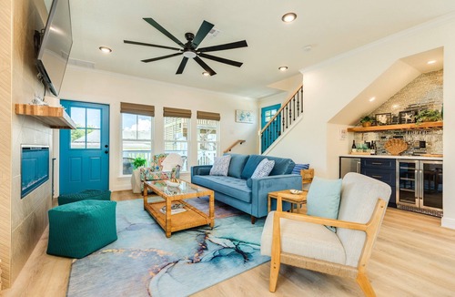 San Jacinto House | Hidden Oasis - FREE Pool Heat + Main House + Casita