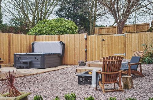 Tattenhall House | Hidden Orchard