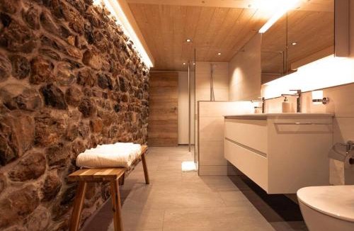 Reichenbach im Kandertal Apartment | Hidden Retreats 1466 Edition