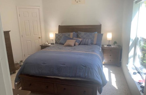 Shady Cove House | HIDDEN RIVER GEM