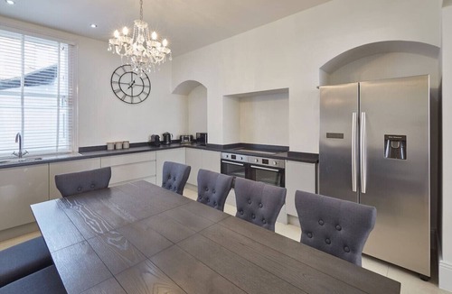 West Cliff House | Hidden Treasure - Whitby