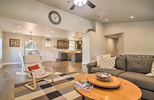 Oatmeal House | Hidden Treasure Hill Country Villa