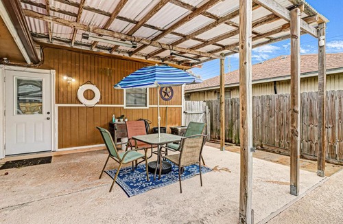 South Side House | Hidden Treasure