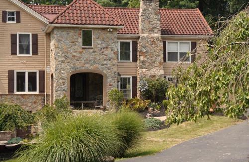 Colonial Park Villa | Hidden Valley Estate