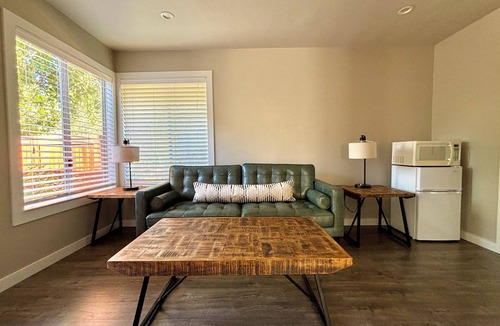 Carmel Valley Hotel | Hidden Valley Inn