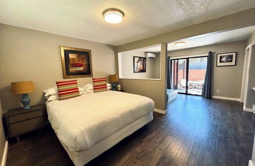 Carmel Valley Hotel | Hidden Valley Inn
