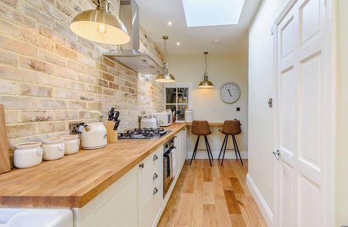 Guisborough Cottage | Hidden Winds Cottage