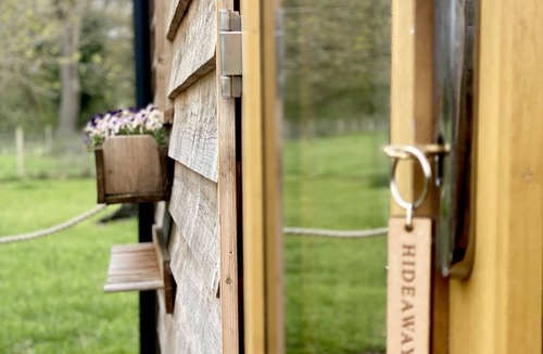 Woodham Ferrers Cabin | Hideaway 1 - Rural Cabin