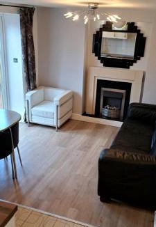 Trecynon Apartment | Hideaway Apartment nr. Zipworld