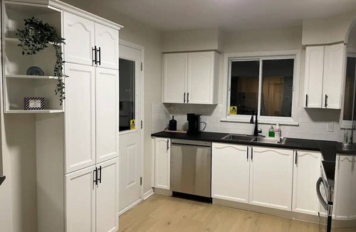 Ottawa Division House | Hideaway at Margrave
