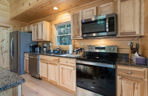 Cedar Mountain House | Hideaway Cabin in Cedar Mountain