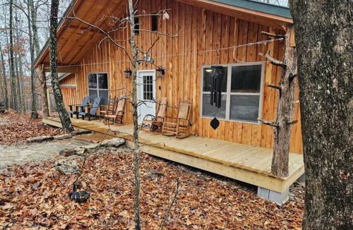 Mammoth Spring House | Hideaway Cabin near Mammoth Springs, Ark