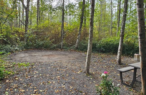 Bellingham RV Rental | Hideaway Camping Tent Site