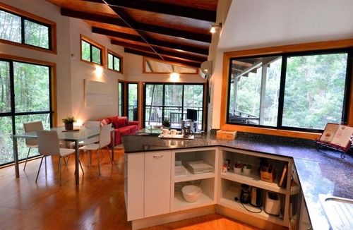 Smiths Creek Ski Chalet | Hideaway Chalet – Secluded Forest Romance