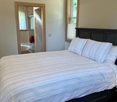 West Hills Ski Chalet | HideAway Chalet