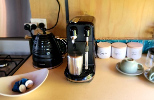 Tawonga South Ski Chalet | Hideaway Chalet with Spa, Near Bright & Falls Ck