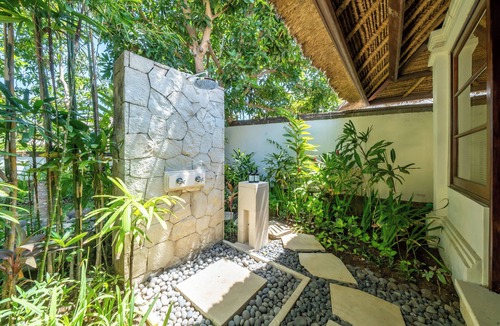 By Pass Ngurah Rai Villa | Hideaway Cliffside 3BR Pool Villa Near Beach