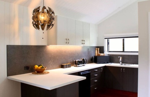 Mapleton Cabin | Hideaway Falls - Evergreen cottage