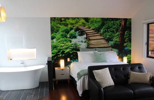 Mapleton Cabin | Hideaway Falls - Evergreen cottage