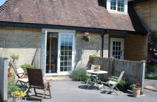 Bradford-on-Avon Apartment | Hideaway