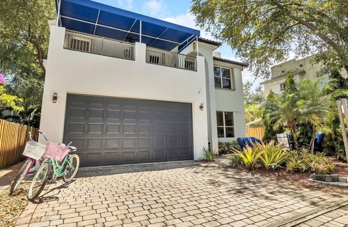 Colee Hammock House | Hideaway House - Colee Hammock