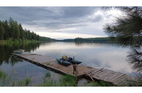 Olney RV Rental | Hideaway Hut 1/ 2 Twins