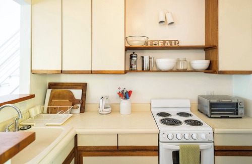 Bolinas House | Hideaway in Quiet Bolinas Near the Beach 31-Day Minimum