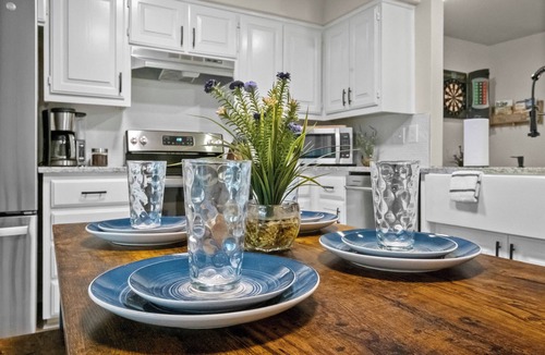 Bella Vista House | Hideaway In The Highlands : Bike, Lake, Golf, Pet Friendly