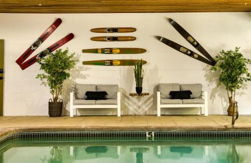 Mount Sunapee Hotel | Hideaway Inn Mt Sunapee