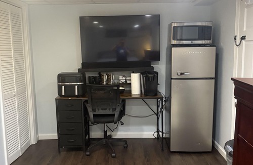 Mount Pleasant Apartment | Hideaway Prívate Studio