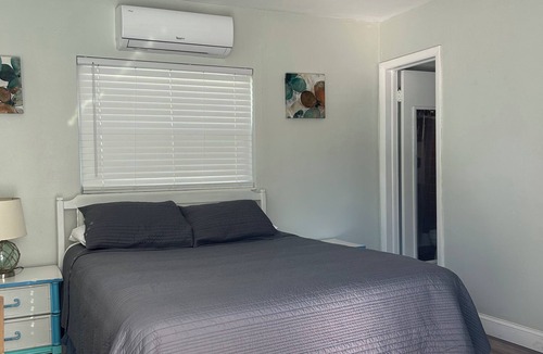 Caloosahatchee Hotel | Hideaway Waterfront Resort