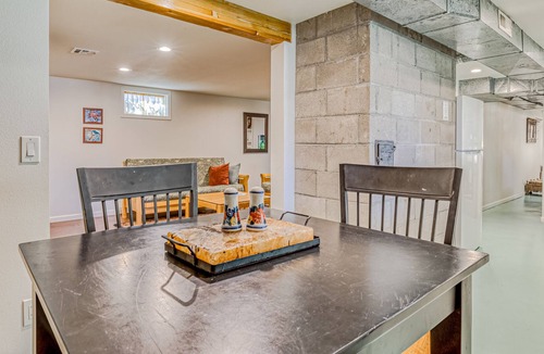 The Dalles Apartment | Hideaway with enclosed yard, central AC, and free WiFi