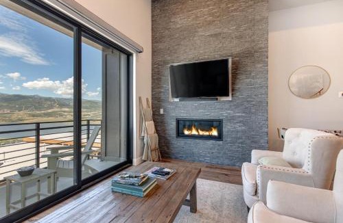 Hideout House | Hideout Hideaway