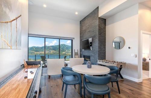 Hideout House | Hideout Hideaway