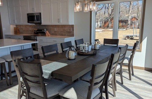 Ottertail House | Hideout on Bayview