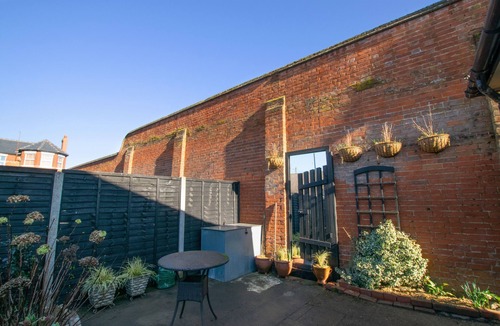 Felixstowe Apartment | Hideout - Two Bedroom Apartment, Sleeps 4