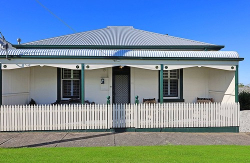 Warrnambool House | HiderWay - Period Home