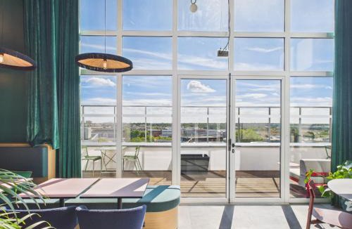 Velizy-Villacoublay Hotel | Hife Vélizy