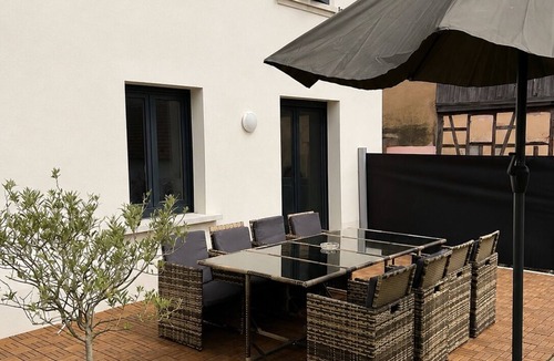 Gingsheim House | High Standing Contemporary House - 4 Bedrooms, Terrace & Green Space