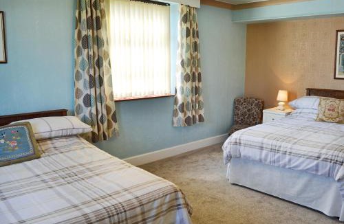 Bunbury House | High Bank